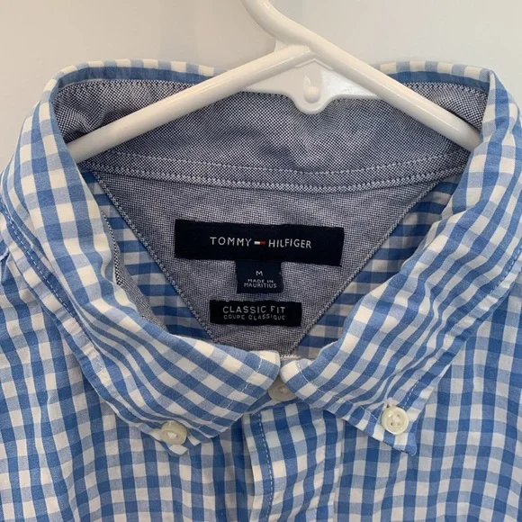 Tommy Hilfiger Men's Classic Fit  Blue Checkered Shirt - Picture 3 of 9
